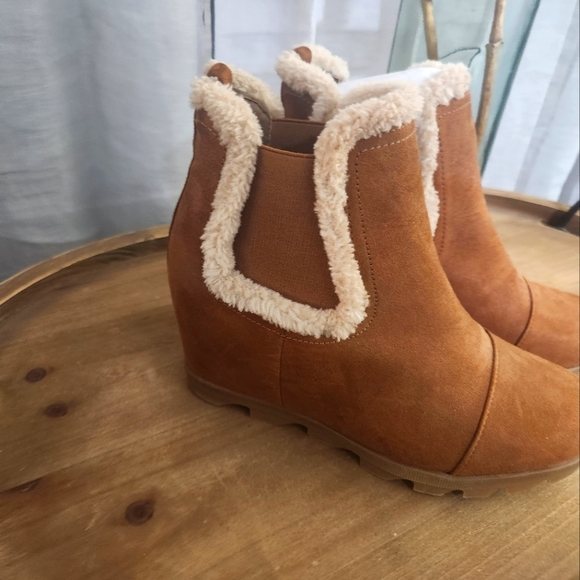 Maurices Ankle Boot - Picture 5 of 6